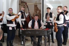 Cimbálová muzika Ohnica