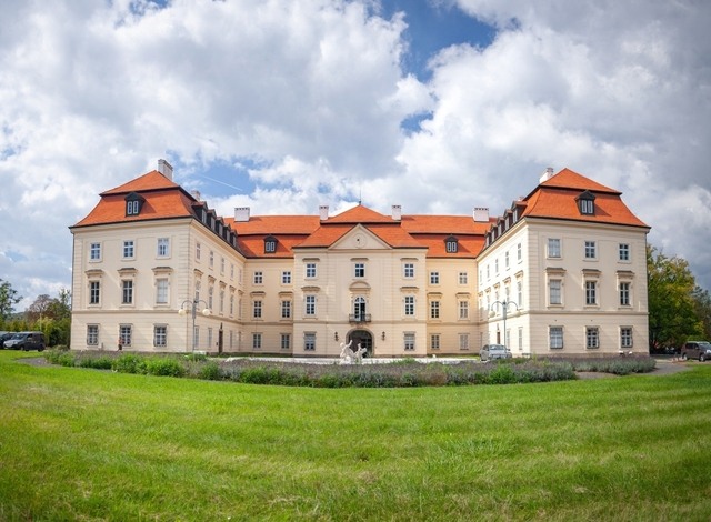 Zámek Napajedla, foto Zámek Napajedla