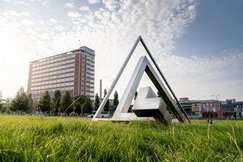 Zlín, Budova 21